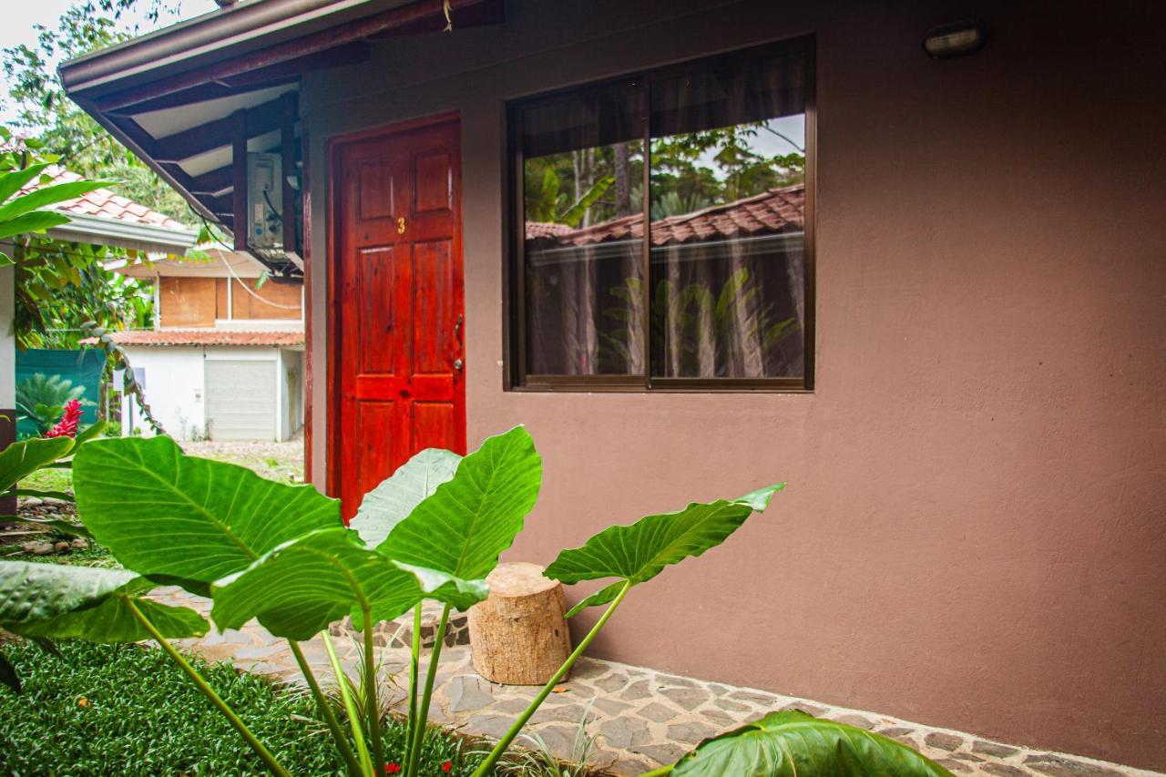 Hotel Bambutel Cocles Puerto Viejo de Talamanca Zewnętrze zdjęcie