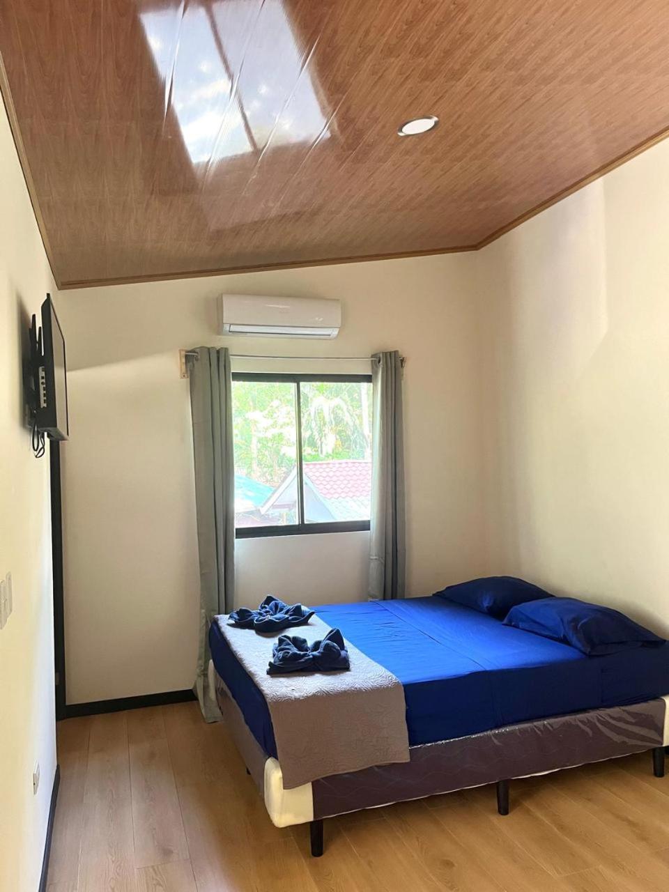 Hotel Bambutel Cocles Puerto Viejo de Talamanca Zewnętrze zdjęcie