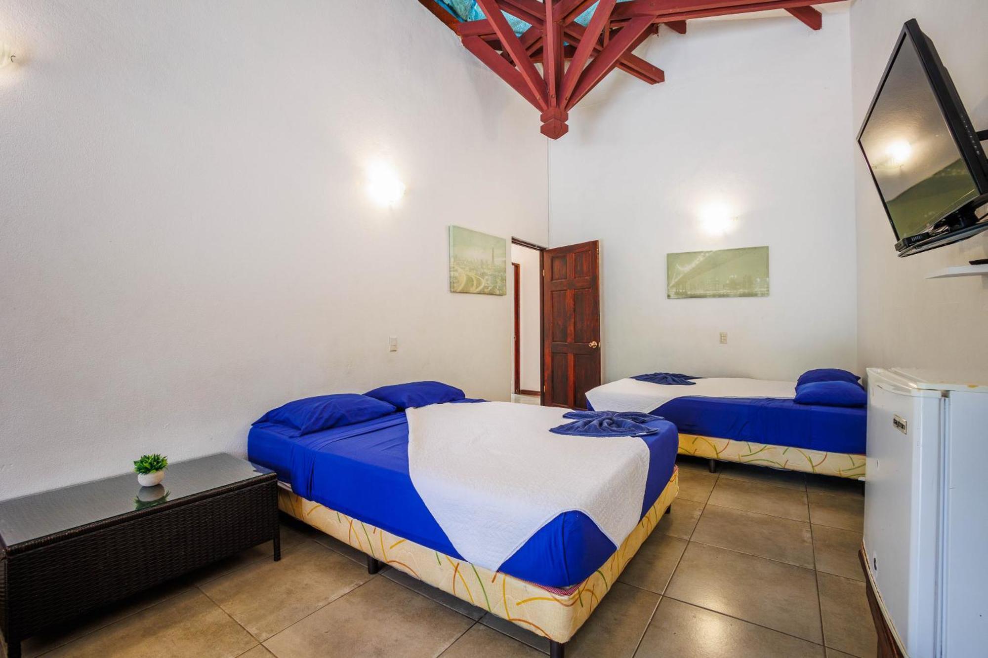 Hotel Bambutel Cocles Puerto Viejo de Talamanca Zewnętrze zdjęcie