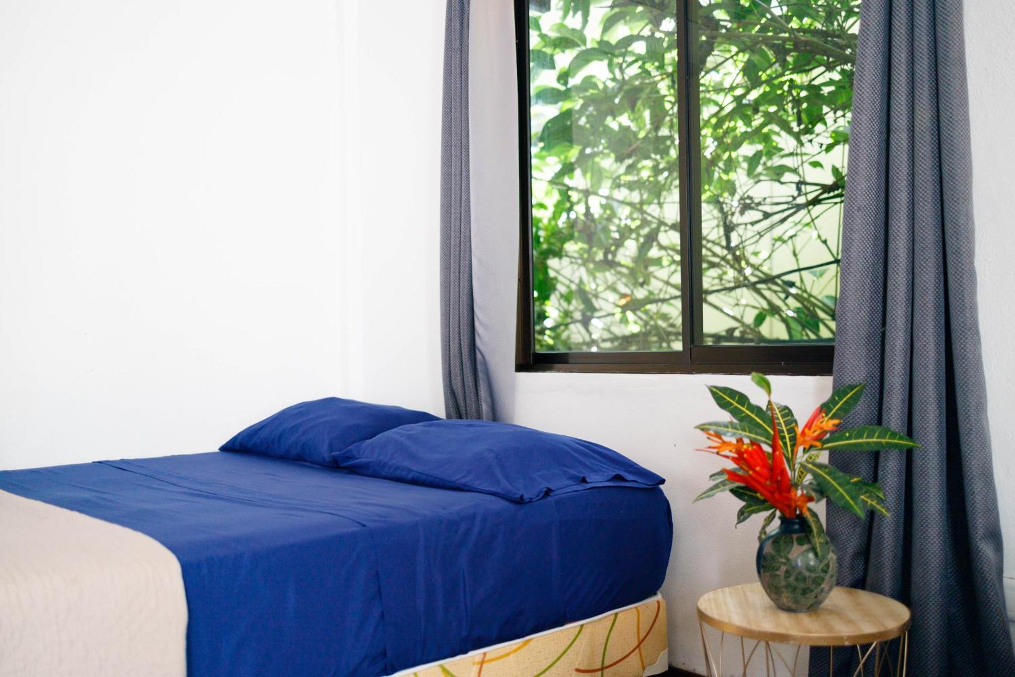 Hotel Bambutel Cocles Puerto Viejo de Talamanca Zewnętrze zdjęcie